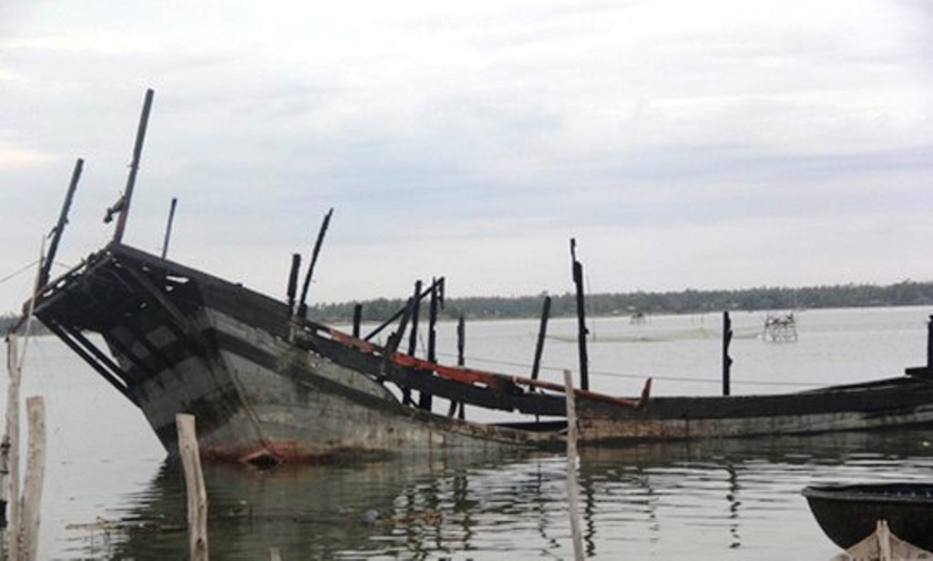 Chay tau lien tuc, thiet hai hon 7 ti dong hinh anh