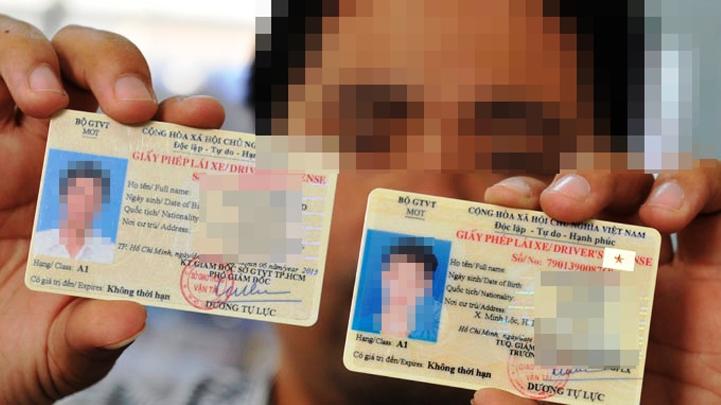 Giay phep lai xe bang the nhua cong nghe cao bi lam gia hinh anh