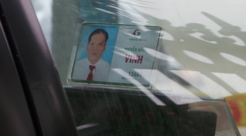 Tài xế Vinh cũng bị công an bắt ngay sau đó đưa về cơ quan điều tra.