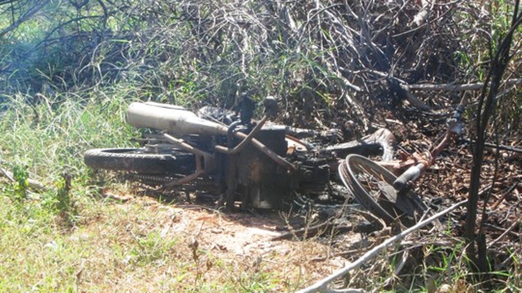 Mot thi the bi thieu chay cung xe may hinh anh