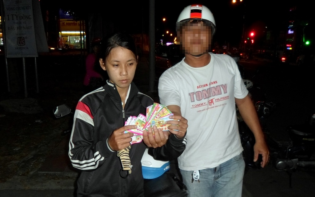 ‘Nu quai’ chuyen di giat ve so cua nguoi tan tat hinh anh