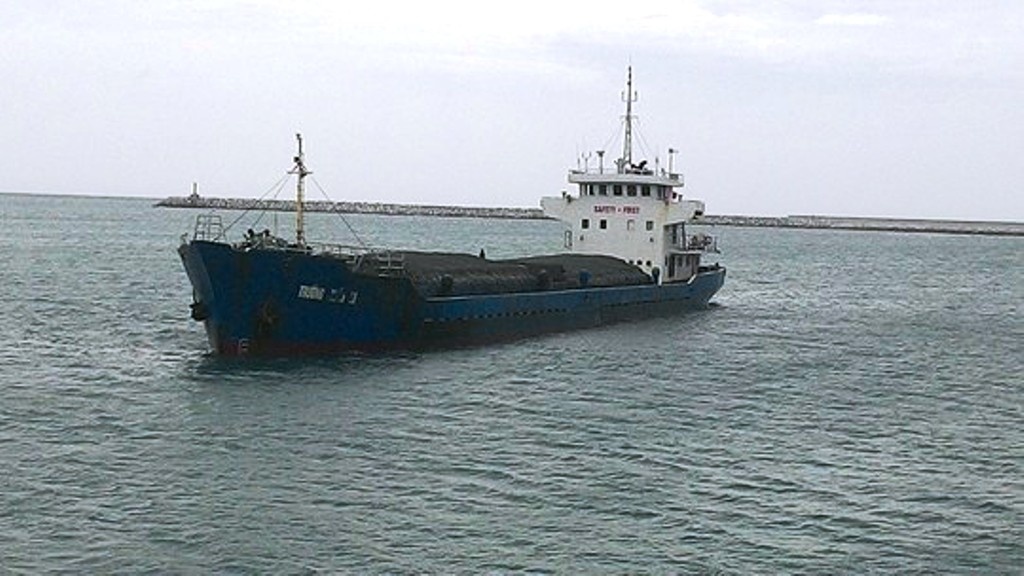 Mot si quan dot tu tren tau Truong Xuan 18 hinh anh