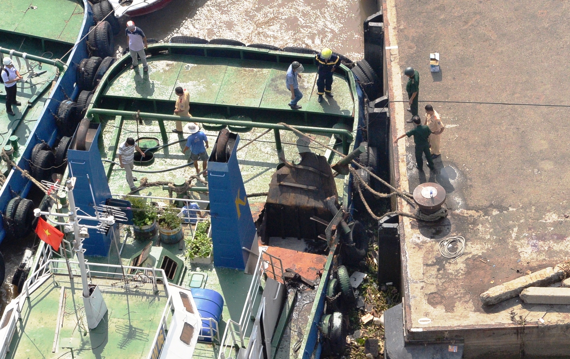 Them nan nhan tu vong vu no, chay tau lai dat Kim An hinh anh