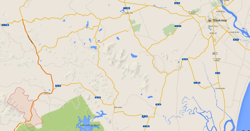 Tai nạn xảy ra trên tuyến đường Hồ Chí Minh, cách TP Thanh Hóa chừng 100 km.