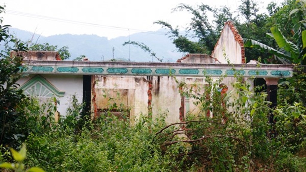 Tro lai 'lang ma' hinh anh