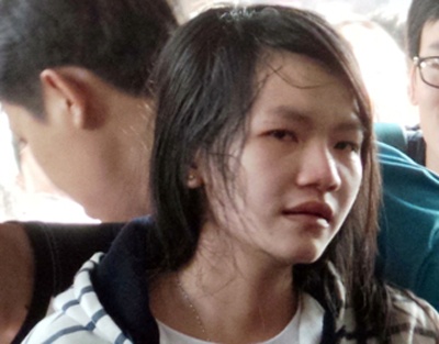 Ngat xiu, cho doi 12 tieng de mua ve xe Phuong Trang hinh anh