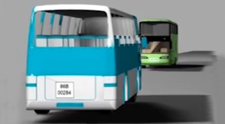 Giay phut 2 xe khach dau dau lam 10 nguoi tu vong hinh anh