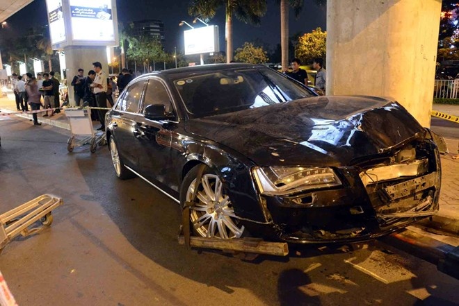 Chuyen cong an TP HCM dieu tra vu xe Audi tong chet nguoi hinh anh