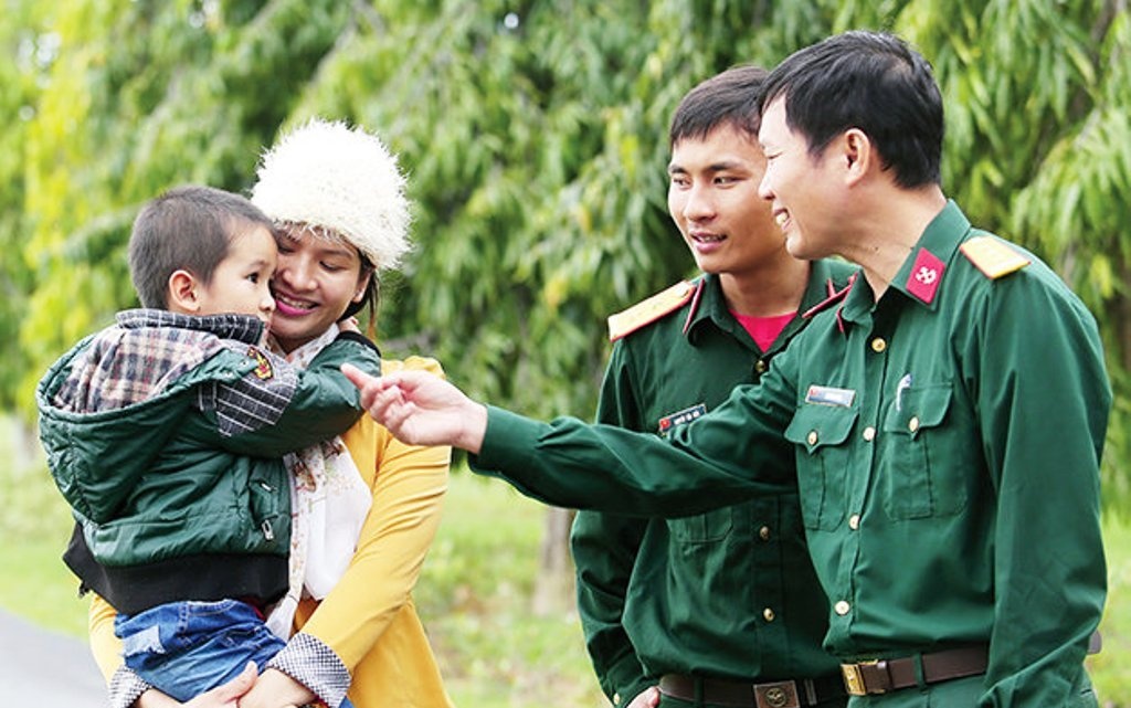 Cuoc hoi ngo an tinh hinh anh