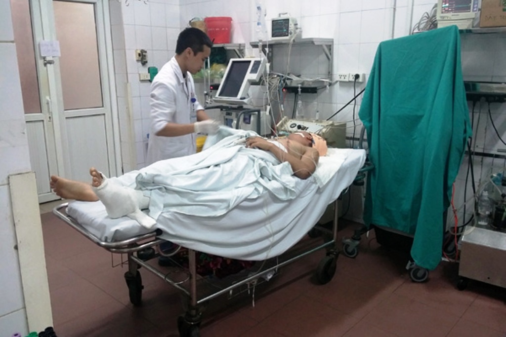 5 nan nhan vu sap gian giao duoc chuyen ra Ha Noi hinh anh