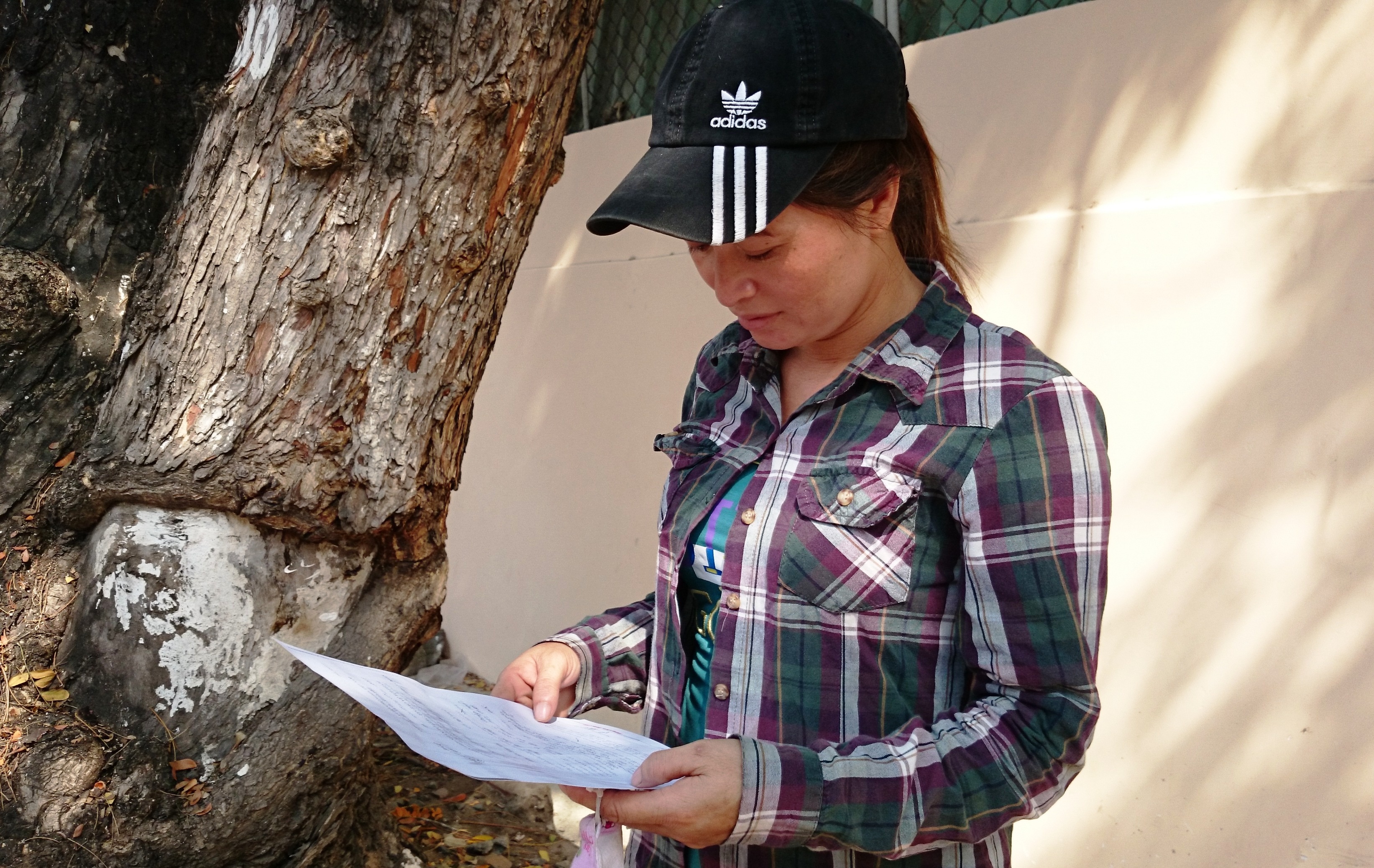 Nguoi mua ve chai o Sai Gon khieu nai vu 5 trieu yen hinh anh