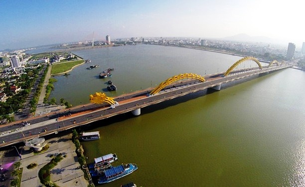 Da Nang thi tuyen giam doc So Xay dung hinh anh