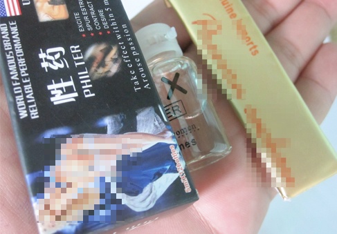 Cong khai ban thuoc kich duc 'khong the kiem che' giua cho hinh anh