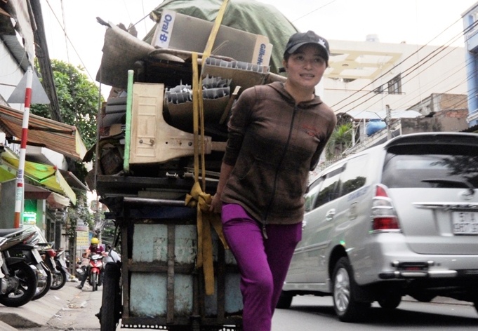 Buc thu khuyen chi ve chai tra 5 trieu yen cho nuoc Nhat hinh anh