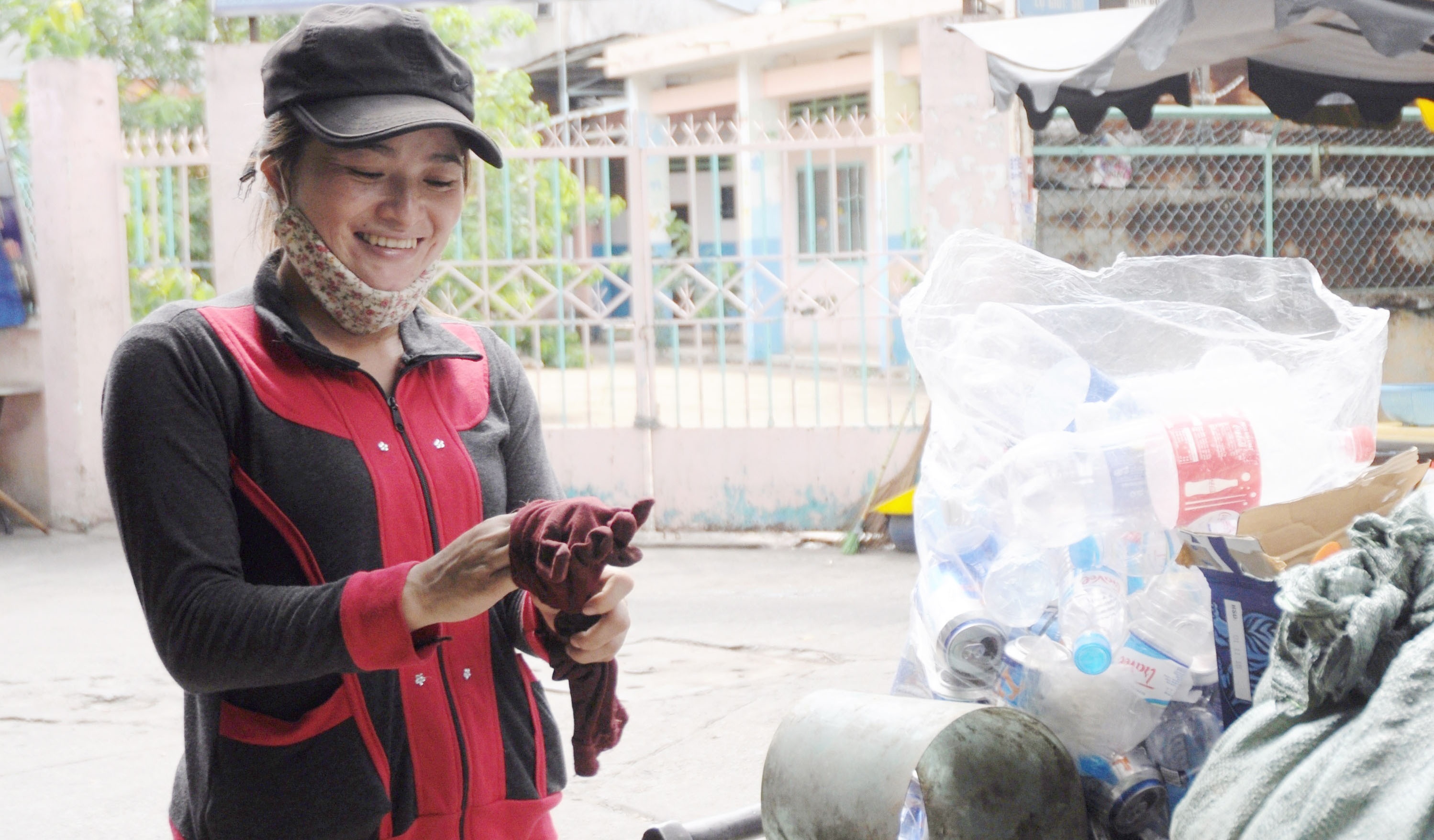 Sang mai chi ve chai o Sai Gon co the nhan 5 trieu yen hinh anh