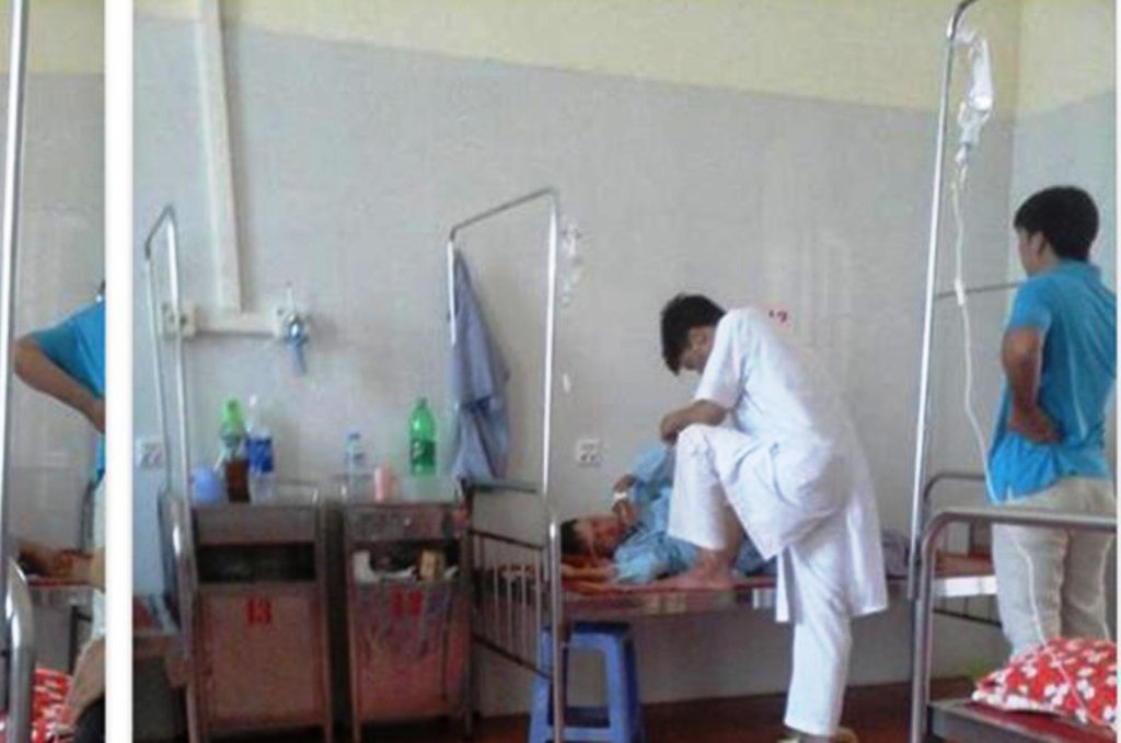 Phong cách khám bệnh khá lạ gây xôn xao cộng đồng mạng của bác sĩ T.Q.H.