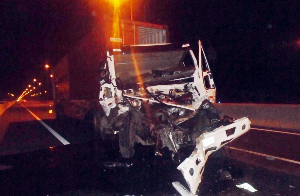 Hiện trường vụ tai nạn trên cao tốc