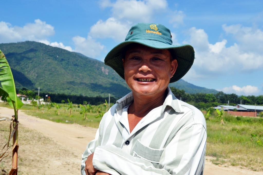 Cuu nghe si cai luong hat vong co mung ngay dac xa hinh anh