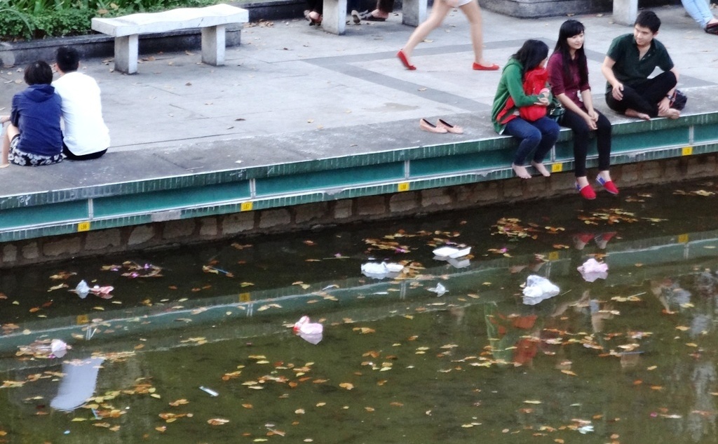 Bao gio moi het mac co vi thanh pho day rac? hinh anh