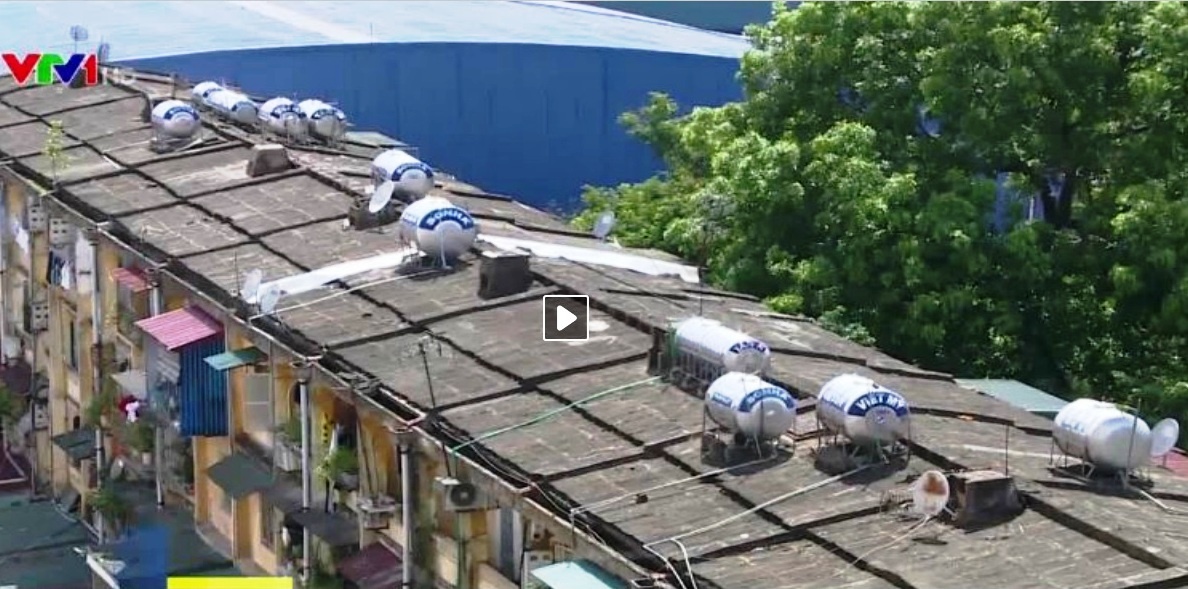 Mat an toan tu nhung bon nuoc inox hinh anh