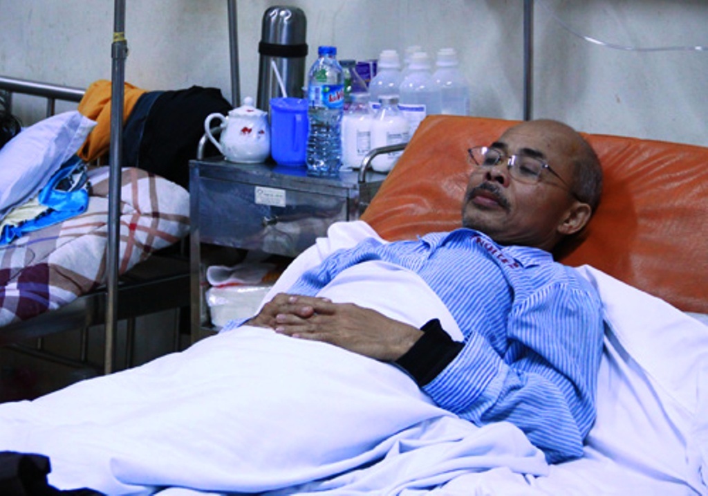 Su that chuyen nghe si Han Van Tinh tim 'co Phu' chua benh hinh anh