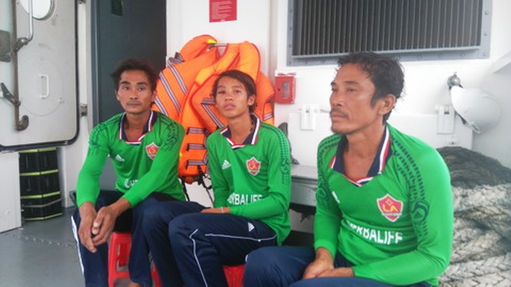 Chieu nay dua 11 thi the thuyen vien ve Vung Tau hinh anh