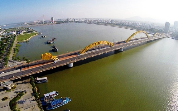 Beu ten, rut giay phep co so dung co moi ep khach du lich hinh anh