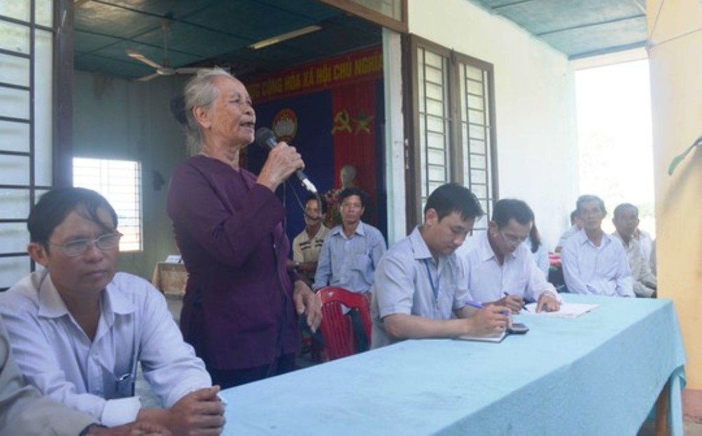 Công ty chỉ cử nhân viên đến ghi nhận ý kiến của người dân để báo lại.