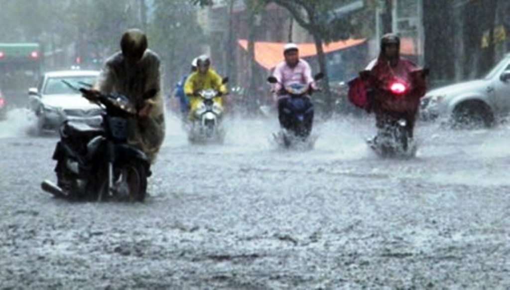 Ha Noi mua lon, de phong ngap lut hinh anh