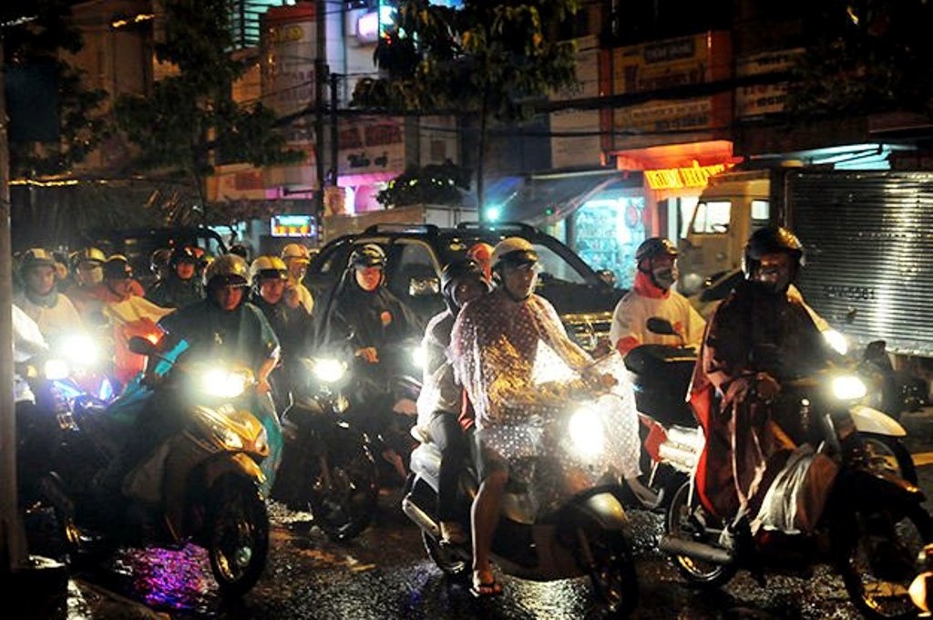 Hon 850 ty dong lam 5 km duong de chong ket xe hinh anh