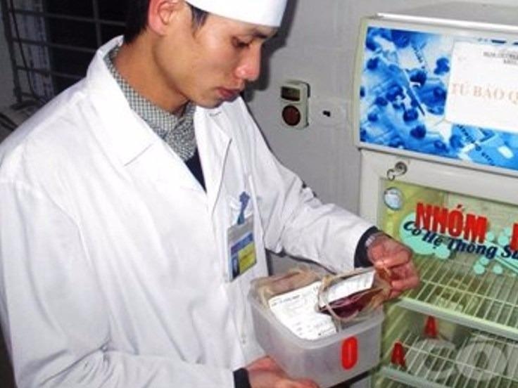 Ruou, mau va nhung giot nuoc mat ngay Tet hinh anh