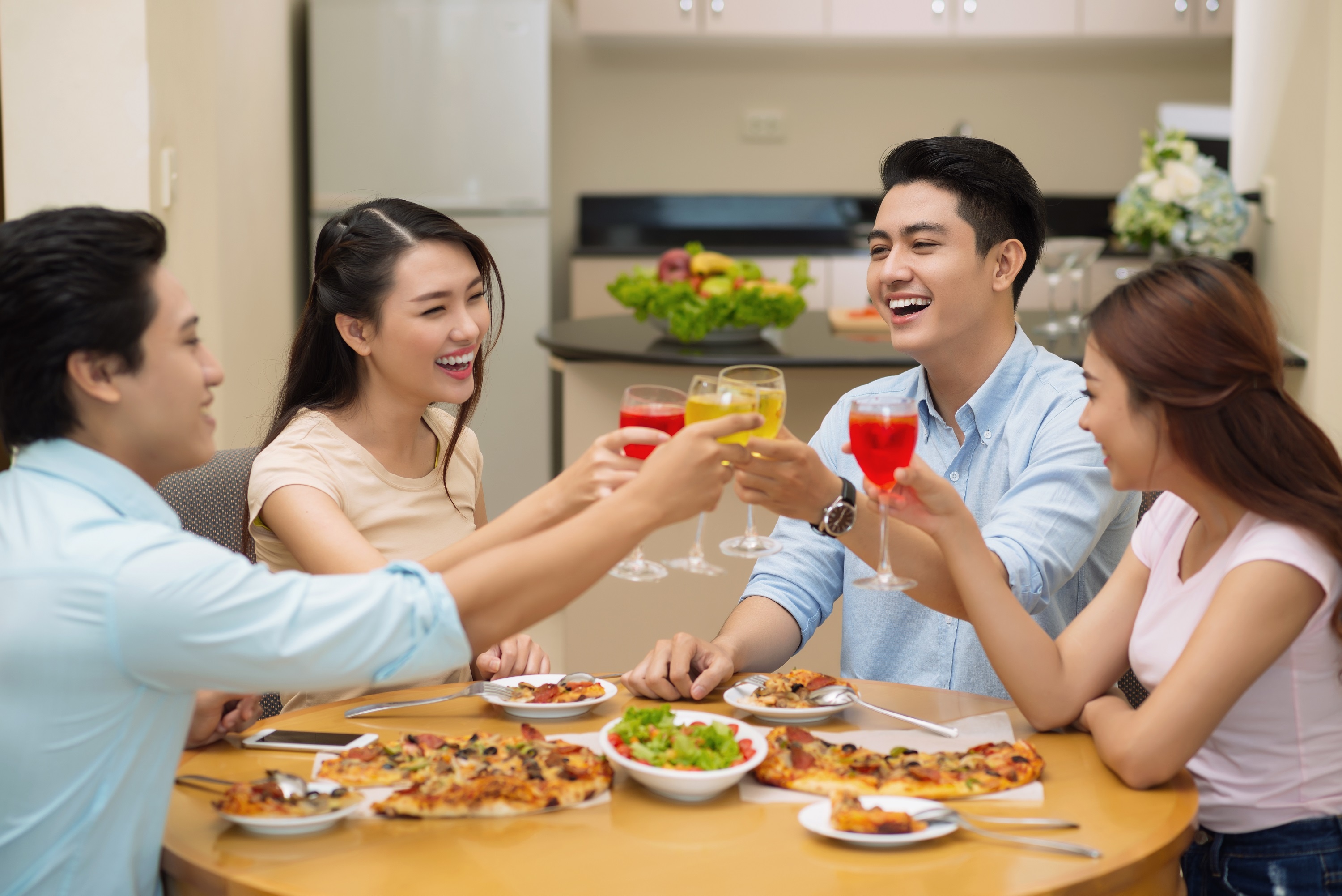 Nhung luu y cham soc suc khoe cho nhan vien van phong dip cuoi nam hinh anh