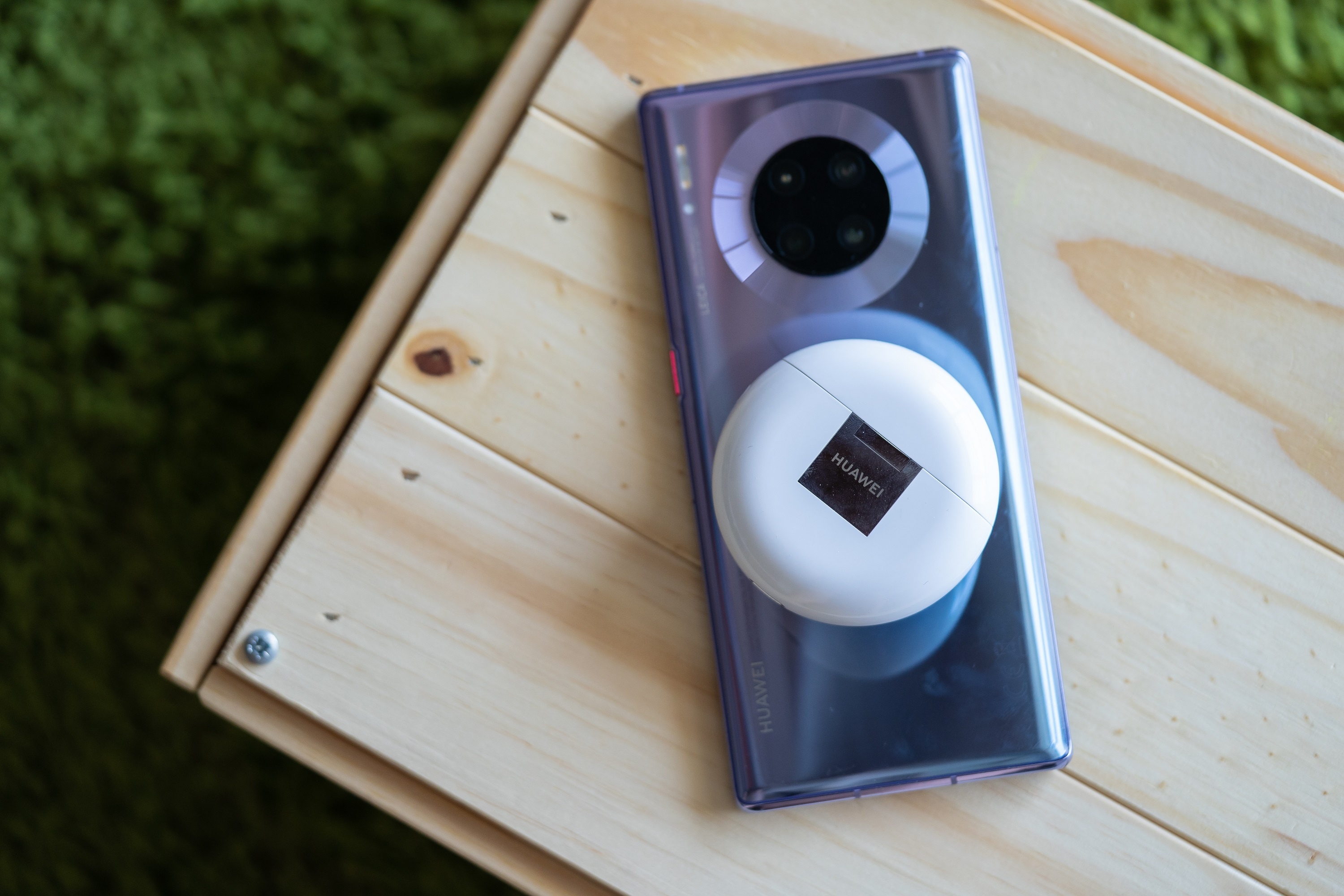 Tin do cong nghe nen dau tu thiet bi nao trong nam 2020? hinh anh