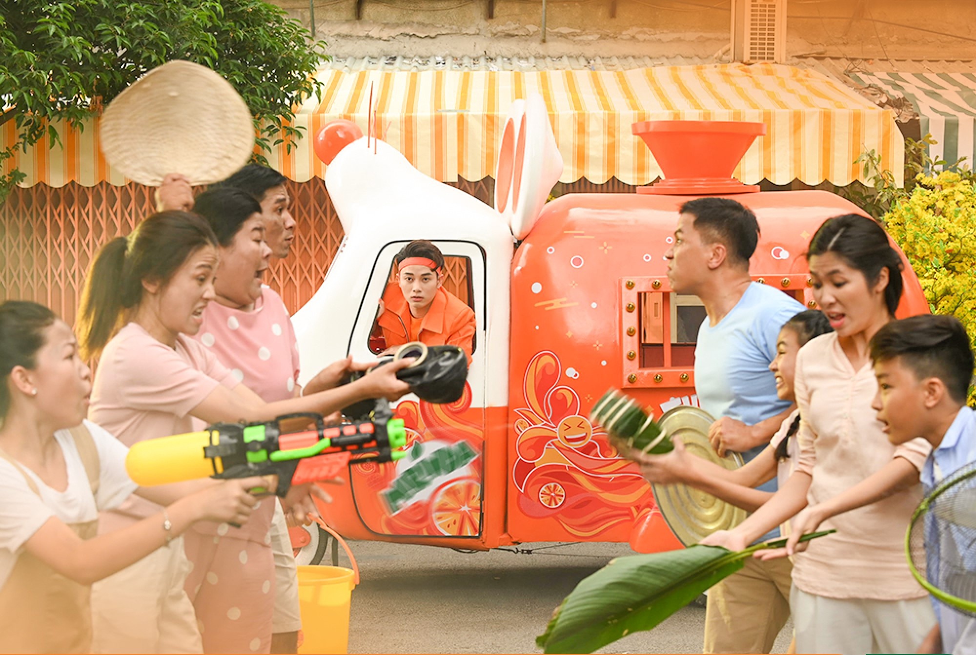 Cang truong thanh, chung ta cang kho bo qua chuyen cu cho nhau hinh anh