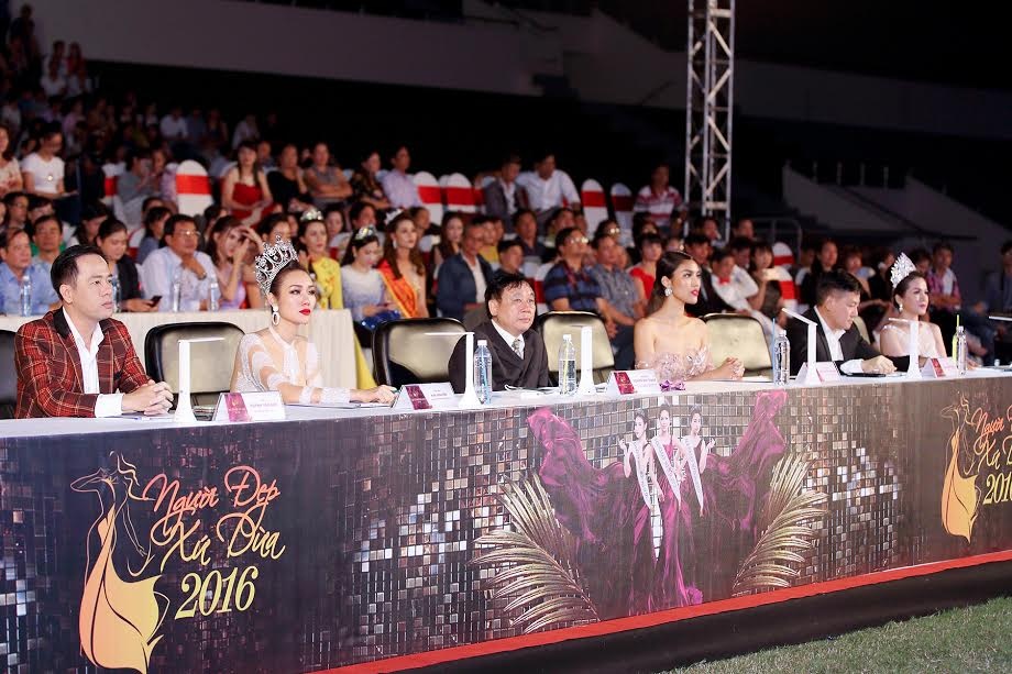 HH Quy ba chau A Kim Nguyen anh 9