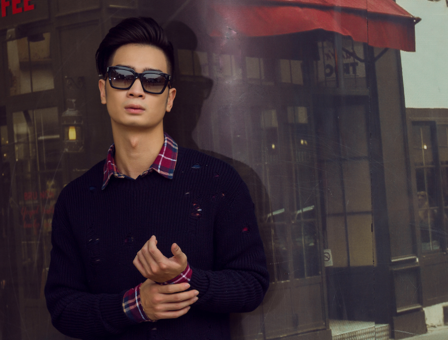 Hop tac voi ca si giau mat co phai huong di dung cua SlimV? hinh anh