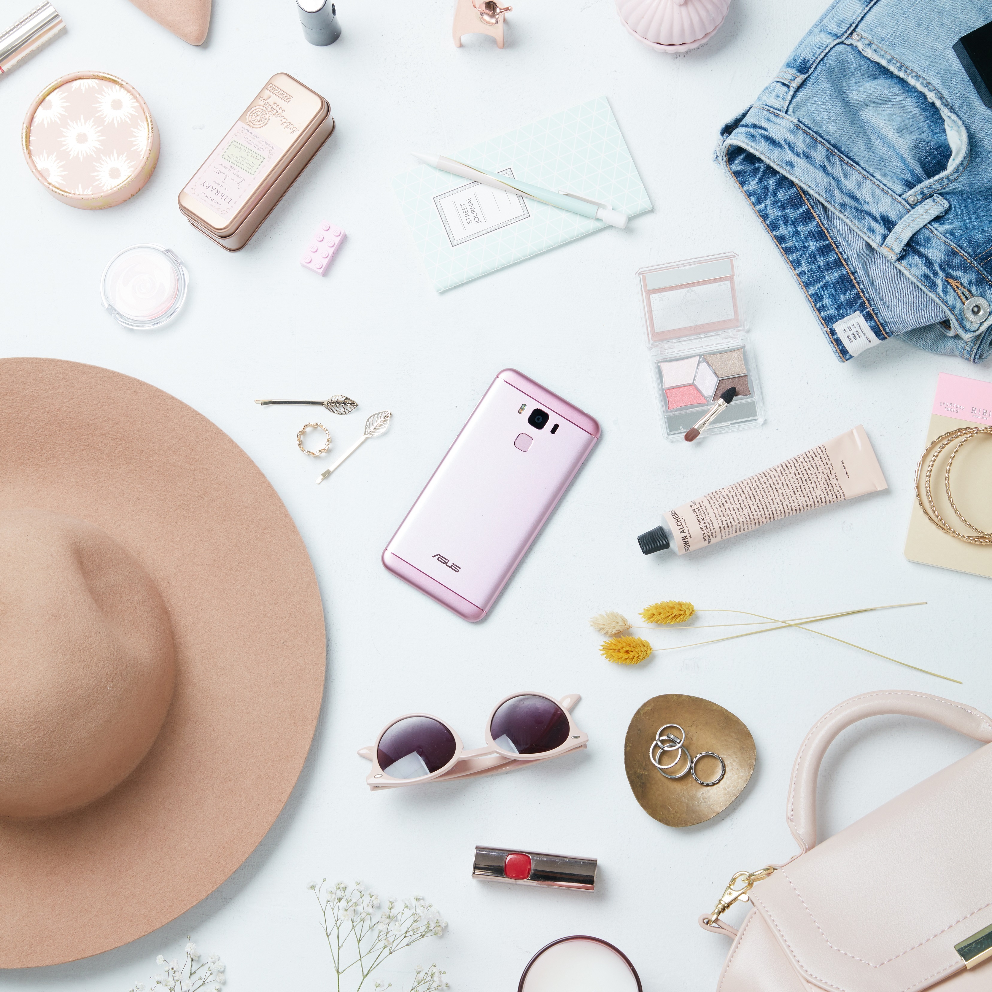 4 mau sac ca tinh cua ZenFone 3 Max 5,5 inch cho phai dep hinh anh