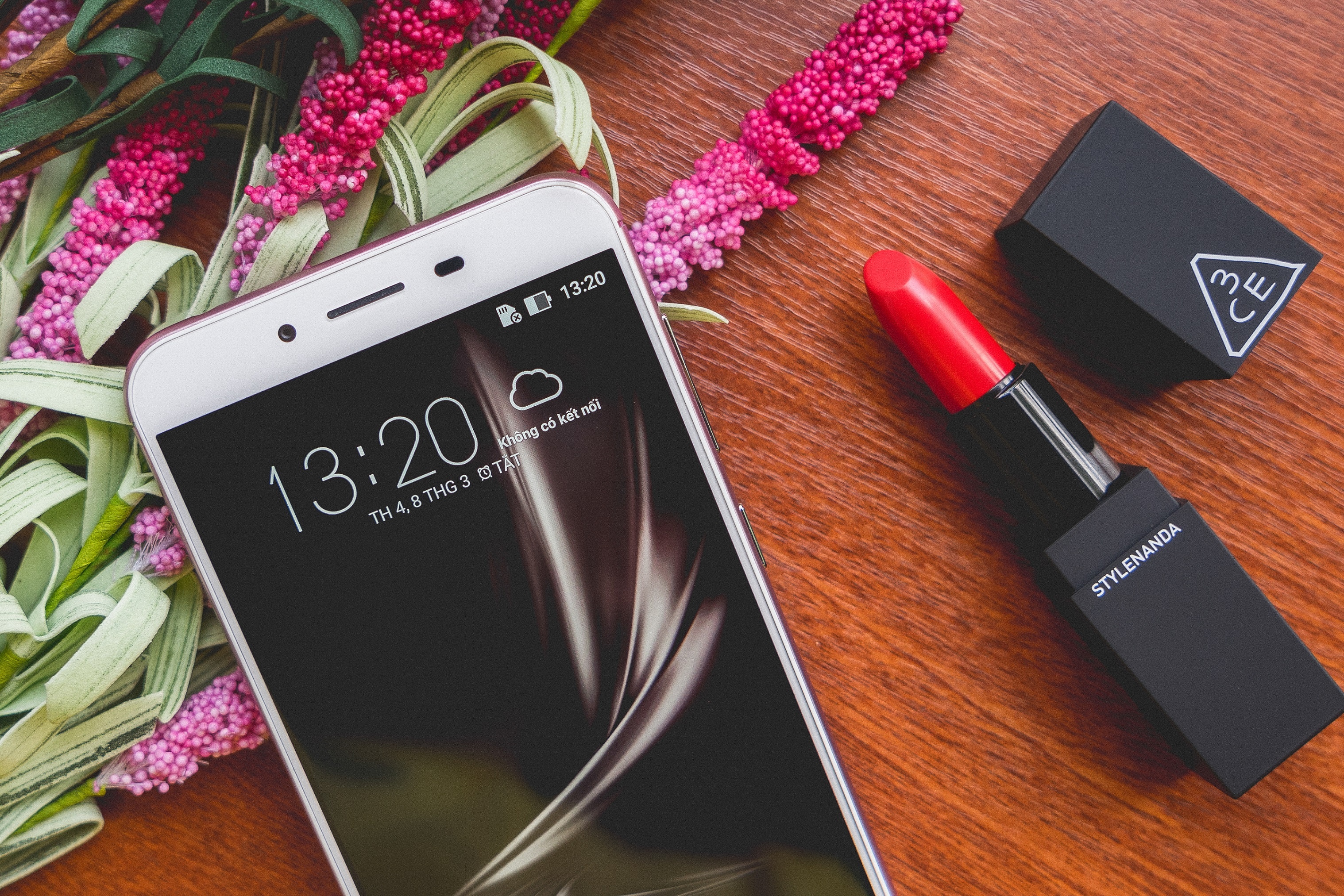 ZenFone 3 Max phien ban hong danh cho nu anh 2