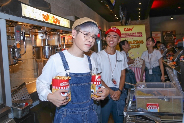 Duc Phuc tro tai lam bap rang bo tang nguoi ham mo hinh anh