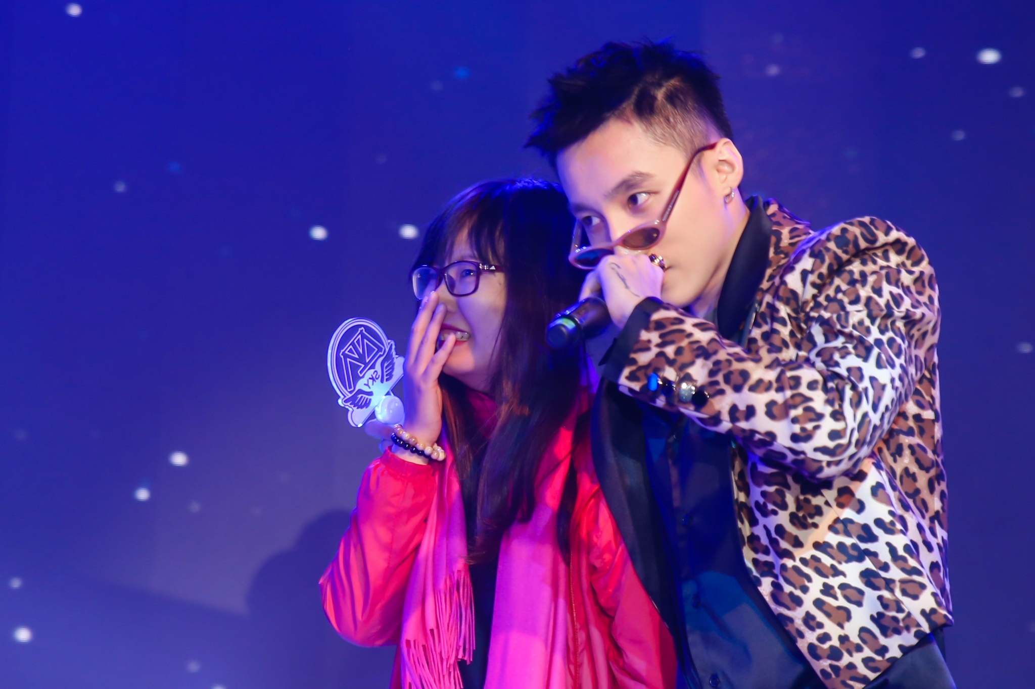 hen ho voi nam than anh 1