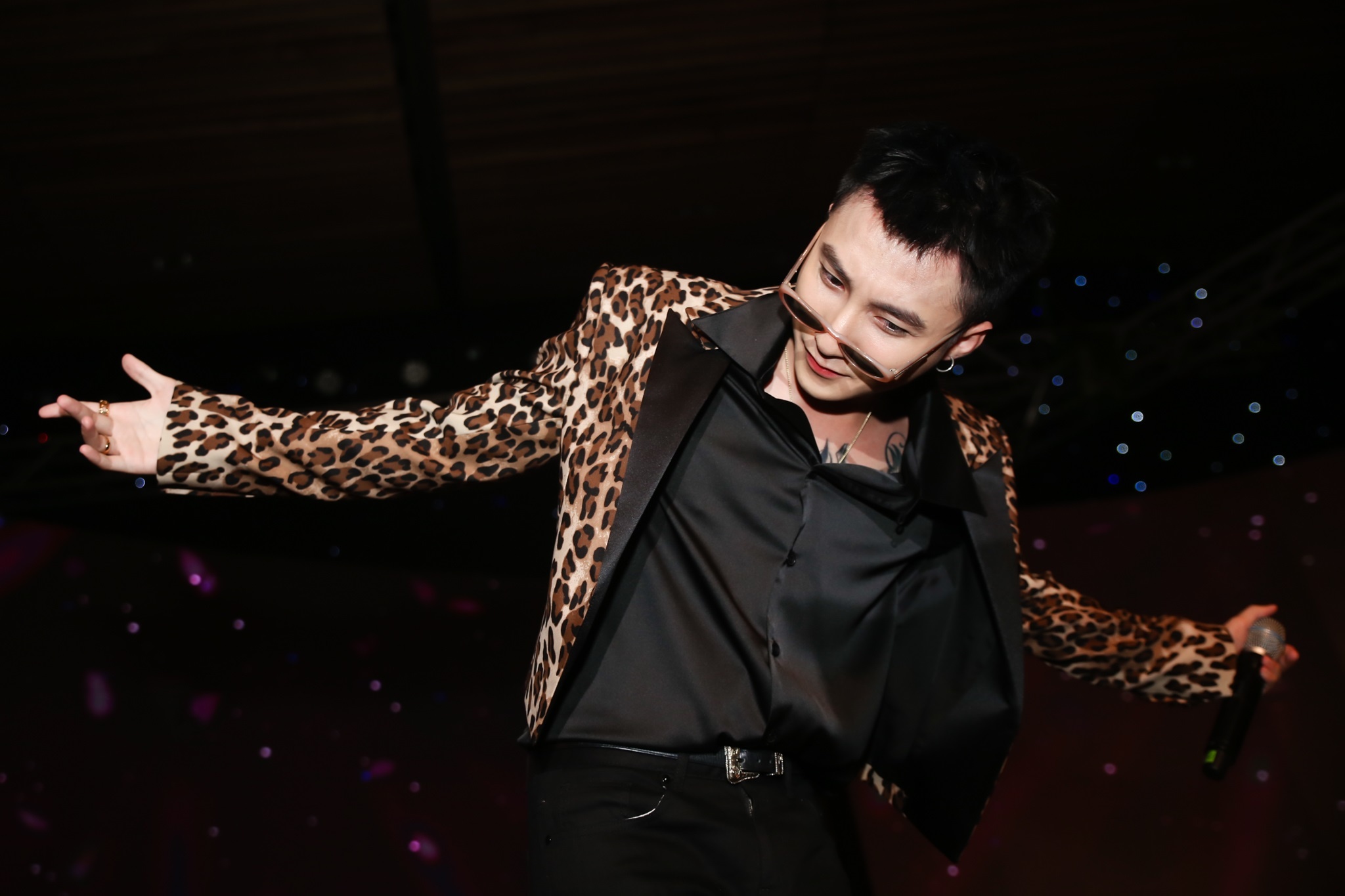 hen ho voi nam than anh 3