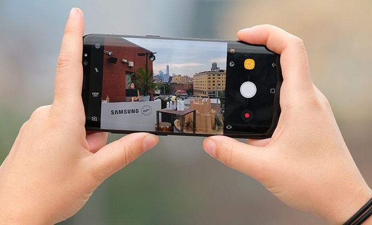 Camera khau do kep tren Galaxy S9: Khac biet voi phan con lai hinh anh