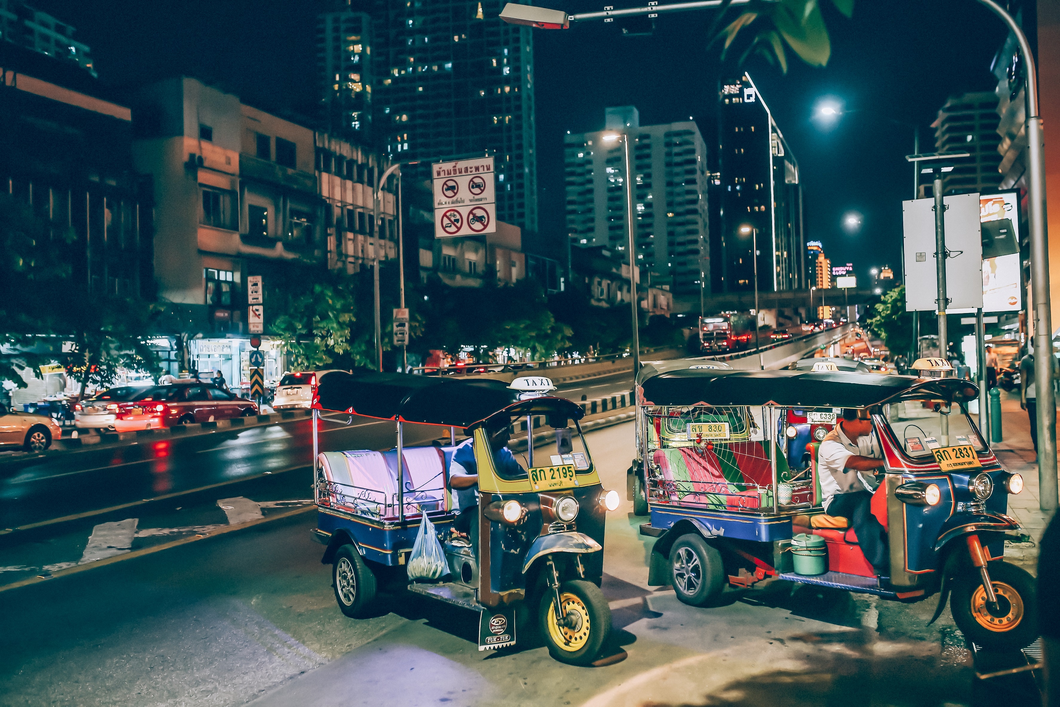 Bay Thai Lan Trai nghiem sac thai moi anh 5