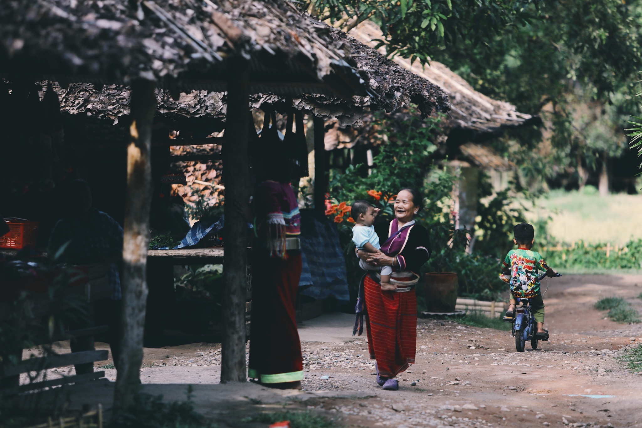 Bay Thai Lan Trai nghiem sac thai moi anh 21