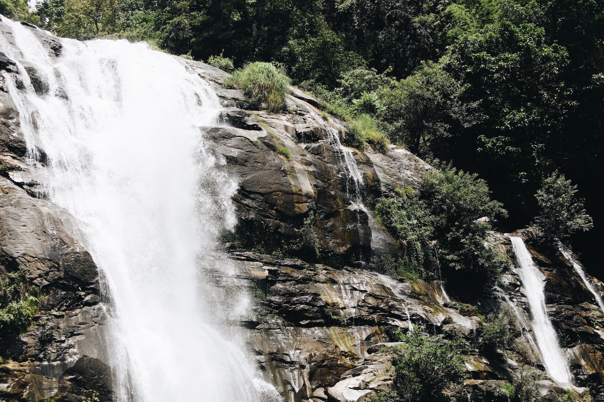 Bay Thai Lan Trai nghiem sac thai moi anh 16