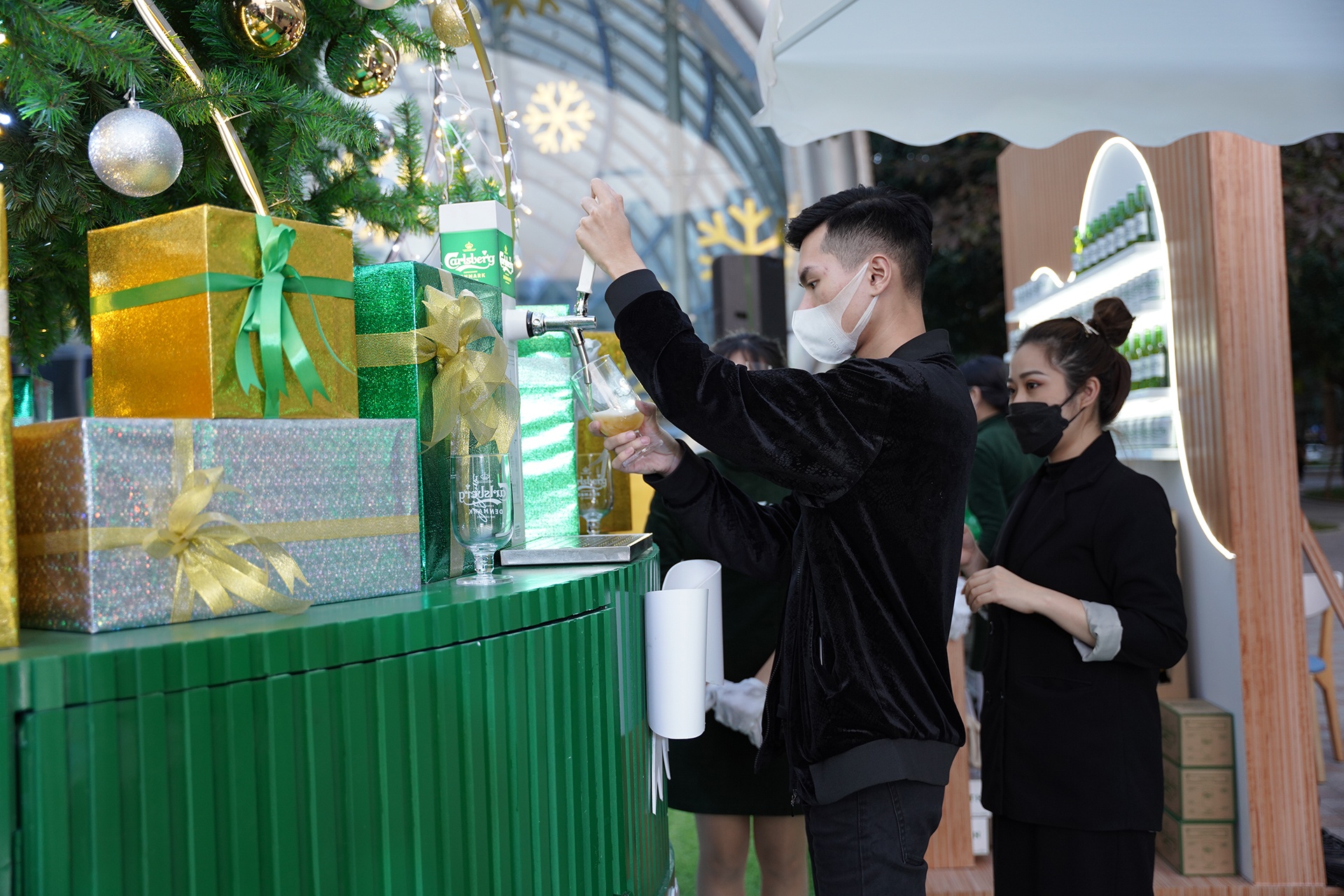 Giang sinh vo Carlsberg anh 3