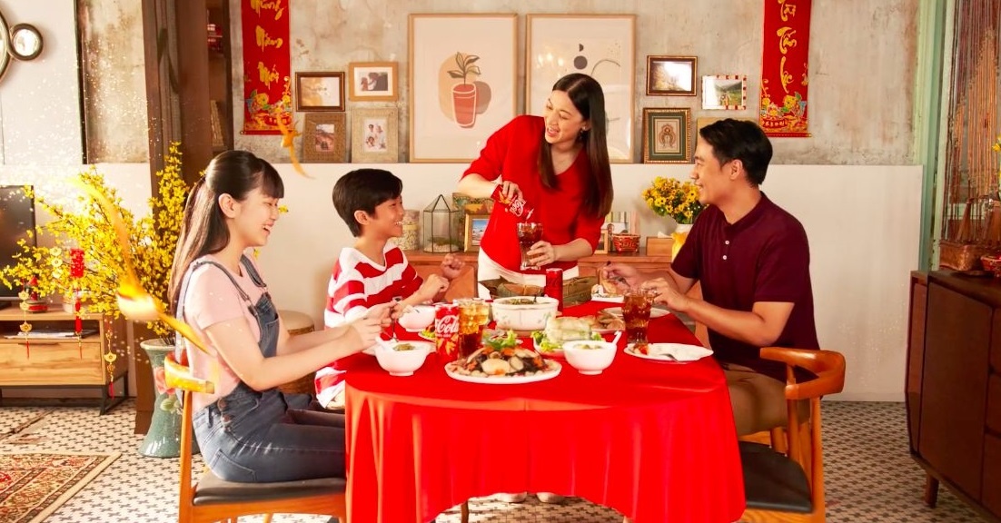 Nhung trai nghiem hanh phuc cua nguoi tre truoc them nam moi hinh anh