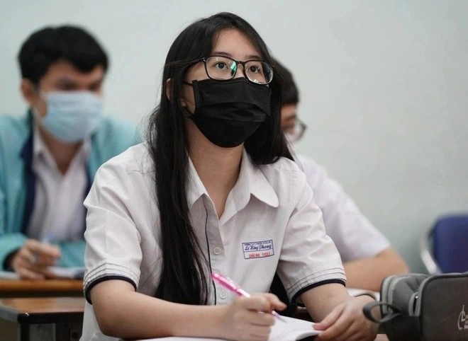 Cach can bang trong on tap ba mon tot nghiep va mon to hop hinh anh