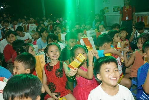 Vietjet,  HDBank anh 8