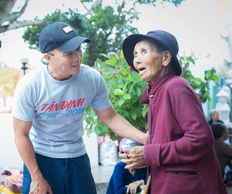 NTK Dinh Van Tho anh 1